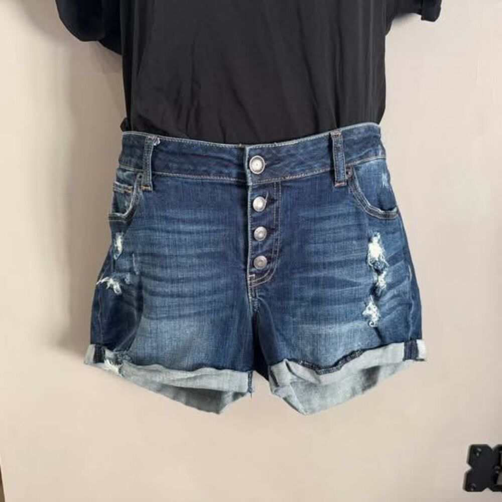 Maurices Distressed Button Fly Denim Shorts Size 11/12